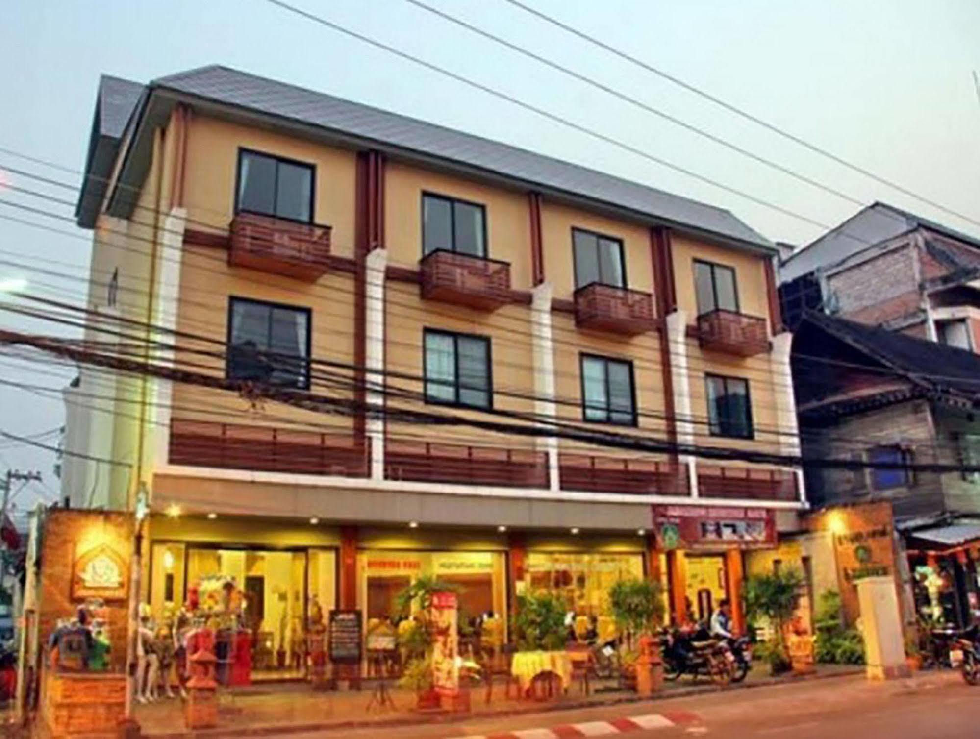 Lanna House Hotell Chiang Mai Eksteriør bilde